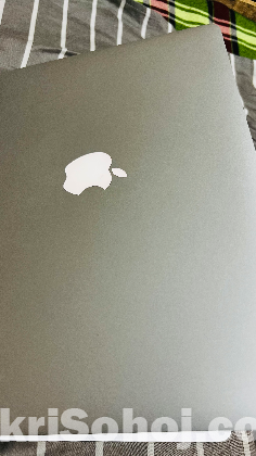 MacBook Air 13-inch, 2017